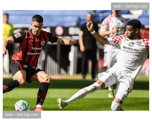 德甲冬季转会窗总投入突破10亿欧元，创历史纪录推动战术竞争